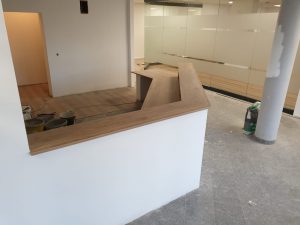 Einbau Theke Physiopraxis